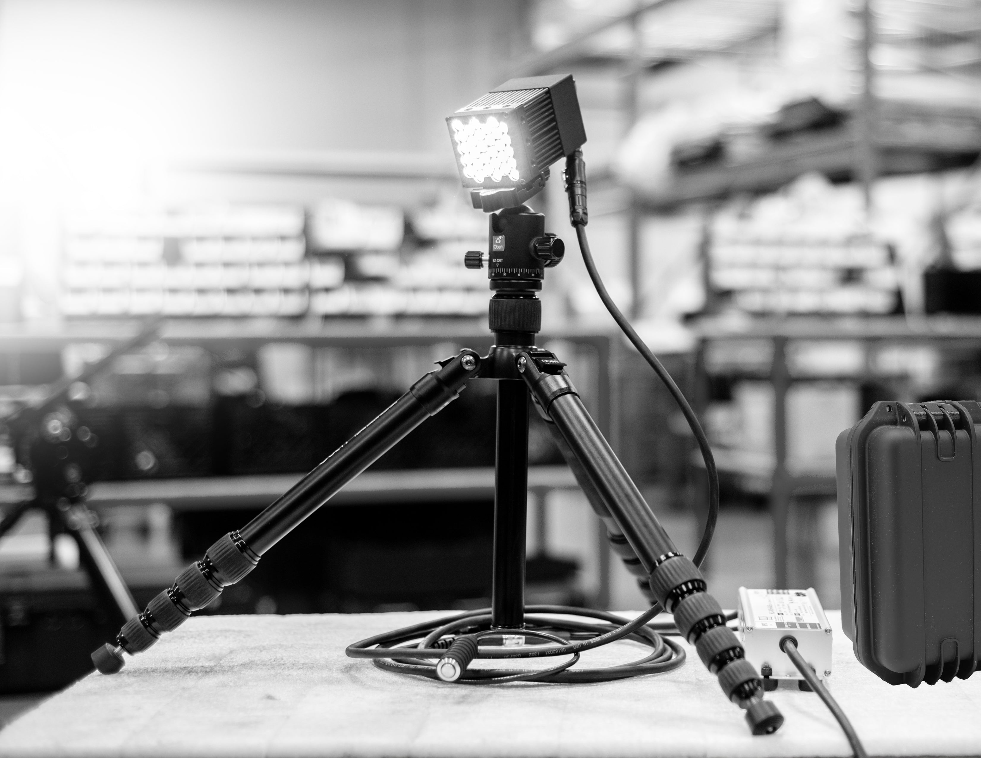 WS4-K (2.5" LED Square Kit)